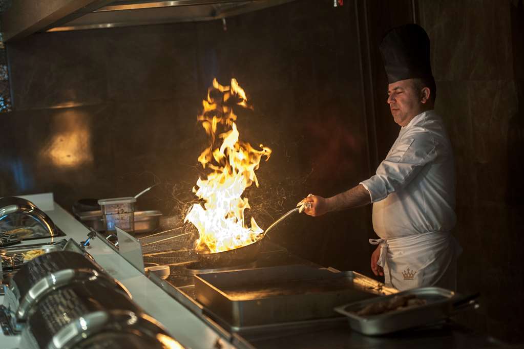 Alila Deluxe Thermal Hotel & Spa Afyonkarahisar Restaurant photo